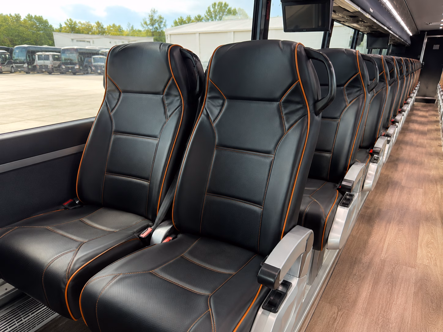 buses to the grape jamboree and north east wine festivals