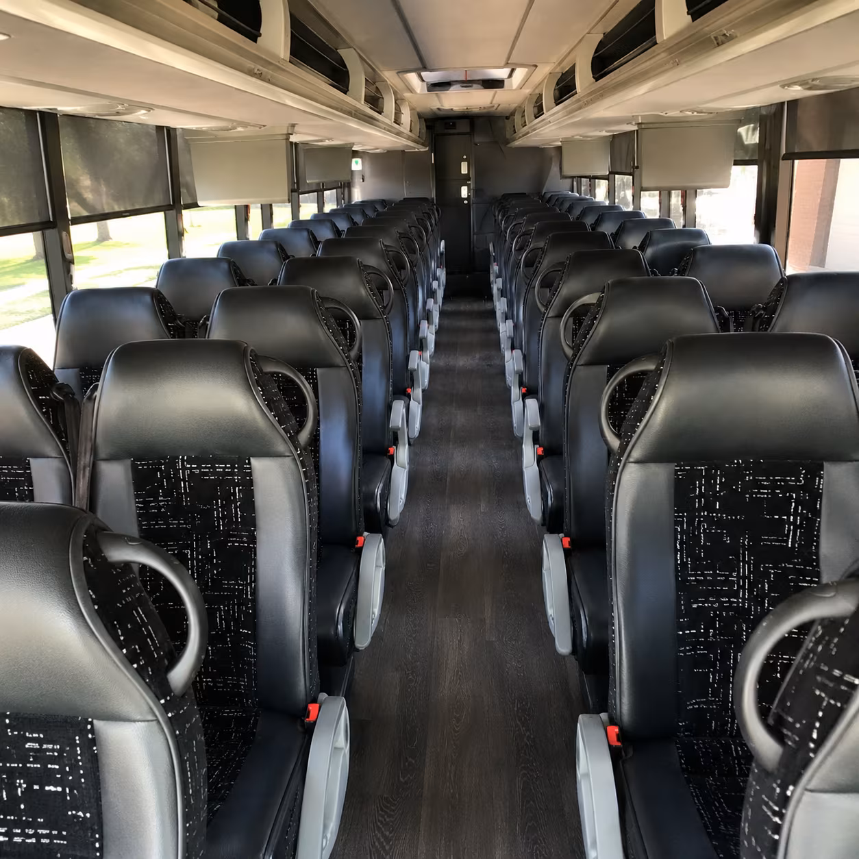charter buses from erie to pittsburgh international airport pit