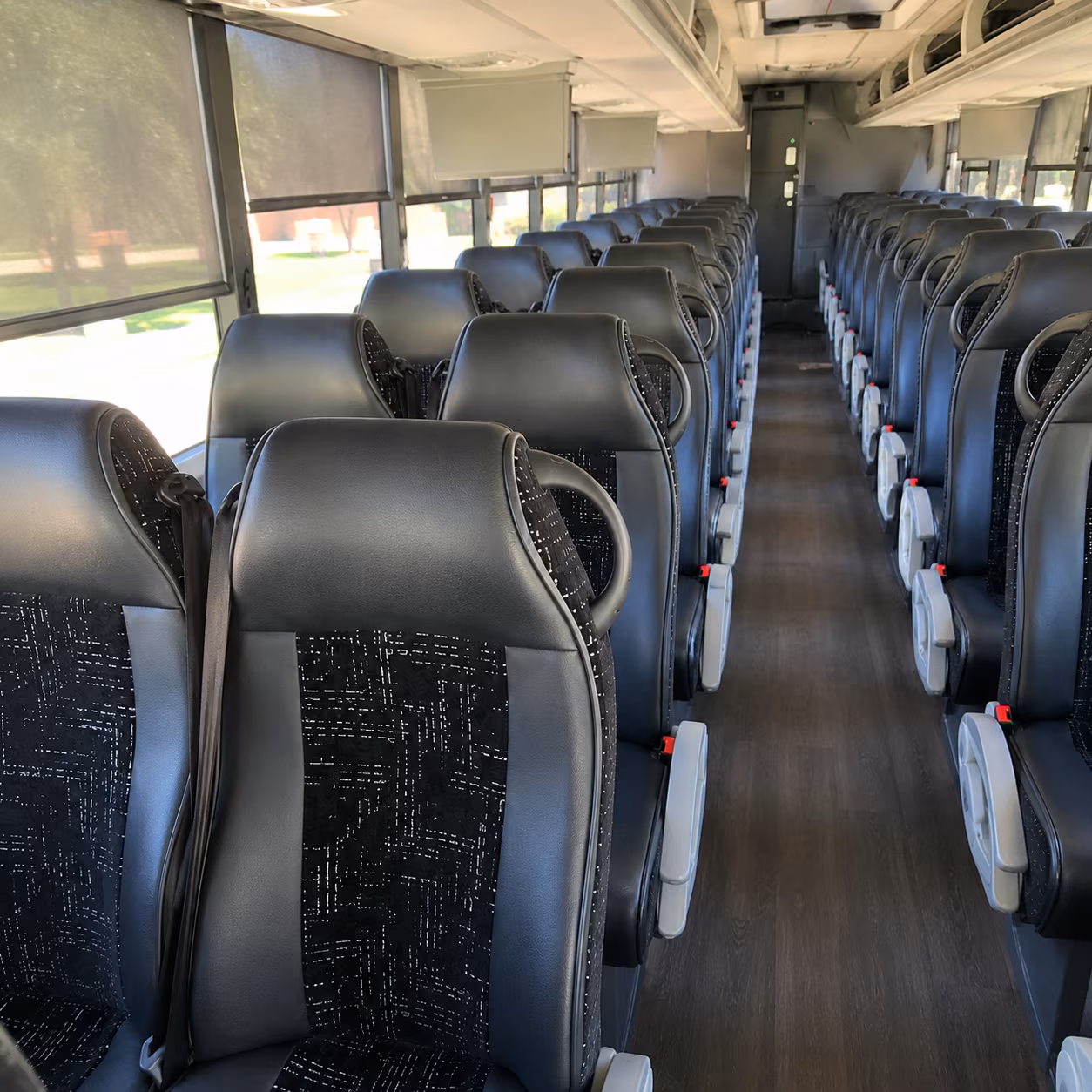 long distance corporate charter buses between erie and pittsburgh