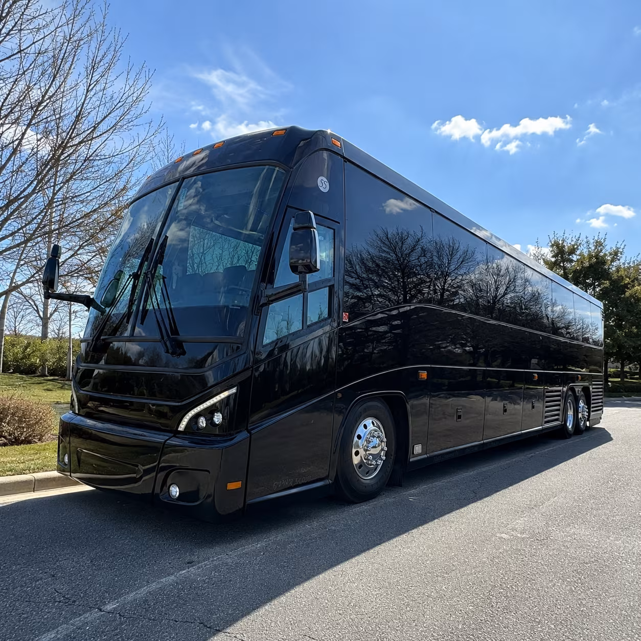 out of state charter bus trips from erie to columbus detroit and toronto